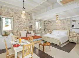 Corfu Breeze Liston Apartments