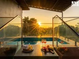 StayVista at Emerald Haven with Pool & Jacuzzi