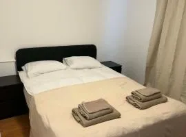 Petit chambre tous conforts