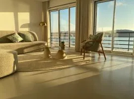 Beachfront 3bdr apt on Marginal Boulevard