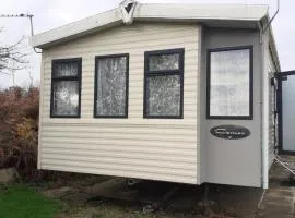 Cosy Caravan At Sandy Bay, In The Heart Of Northumberland Ref 29015Wv