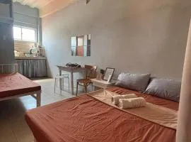 Maru Vibe Studio unit