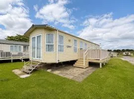 Brilliant 6 Berth Caravan For Hire At Sunnydale Park In Skegness Ref 35076Af