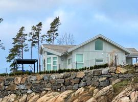 3 Bedroom Beautiful Home In Færvik, Hotel in Færvik