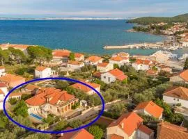 Holiday Home 4679-2 for 10 Pers in Ugljan