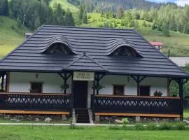 Casa cu Poveste