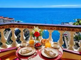 FRONT LiNE OCEAN ViEW 2BeD Wi-Fi YOUR HOLiDAY HOME
