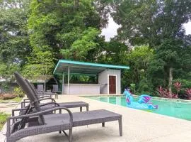 Senda Adults Only Hostel