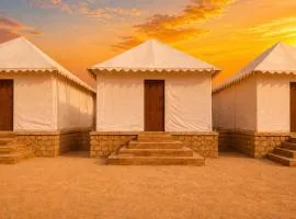 Desert Popular Resort & Camp