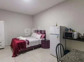 Modern Studio 1 Queen Bed City Center