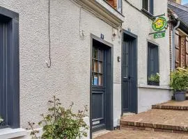 Gorgeous Home In Auxi Le Château