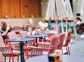 ClapClap Hôtel Strasbourg, hotell i Strasbourg