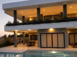 Coral Suite - Aleck Villa N 1