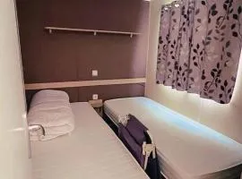 Spacious chalet with furnished terrace