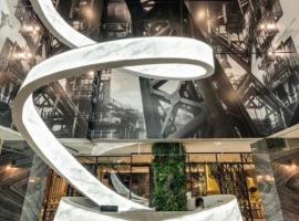 凝萃文旅 台中車站店 NCH-Business Hotel, hotel em Taichung