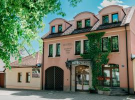 Hotel Bojnický vínny dom, khách sạn ở Bojnice