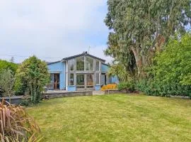 Coastal Retreat - Thornham Marina Point - Prinsted - minute walk to the sea