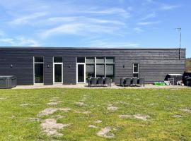 4 star holiday home in Glesborg, Hotel in Glesborg