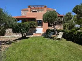 Fyllosia Villa Part of Cretan Retreat