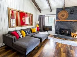 Mammoth's Best Location! 2BRLoft by Canyon Lodge