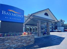 Baymont by Wyndham Sevierville Pigeon Forge, отель в городе Севьервилл