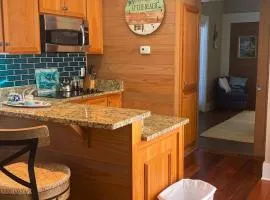 Dog-Friendly Florida Beach House Steps from the Water in Carrabelle