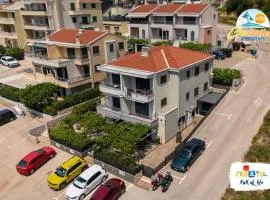 Gabrijel Apartments Makarska 1