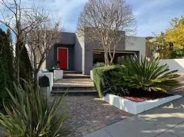 Luxurious Hillside Home wAC & Gorgeous SF Views!
