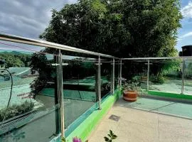 HOSTAL LA MARINA sm