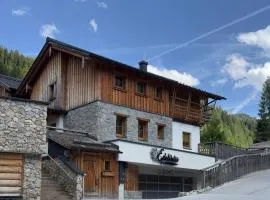 FIRSTpeak Chalets