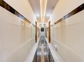 Super Townhouse Nanak Ram Guda Near WaveRock SEZ