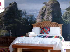 Suites Las Plazas, hotel di Cuernavaca
