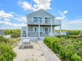 Two-Level Oceanfront Cottage—Decks Water Views