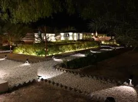 Al Khazna Resort