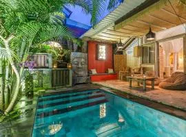 Hidden Gem metres from beach and Bintang market