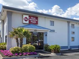Best Western Plus Chesapeake Bay-Norfolk，諾福克的飯店