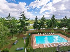 Novotel Saint-Quentin en Yvelines, hotel i Magny-les-Hameaux