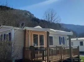 Mobil home avec terrasse et TV - 6 pers. - API-1-52-2943