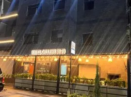 Hotel Gallery By 70