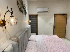 Parulin guest house