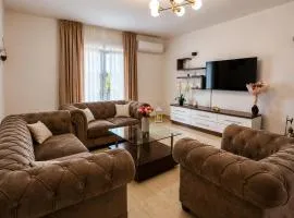 Family Apartment Sutomore