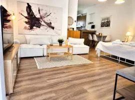 Cloud9 Airport Suites