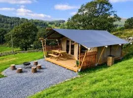 Safari Tent with Hot Tub in heart of Snowdonia