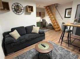 Apartman 4YOU: Karlo i Klara
