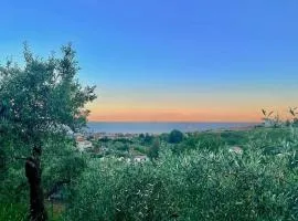 Peaceful Sea-View in A Formia Retreat