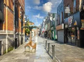 GuestReady - Fownes Street