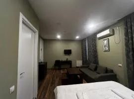 High Class Hotel