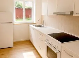 Java Themed flat near Zoo