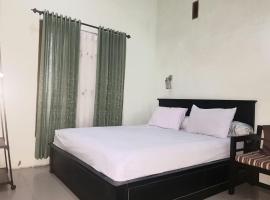 Hansel Homestay, hôtel à Batu