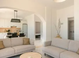 Villa George by Villa Select